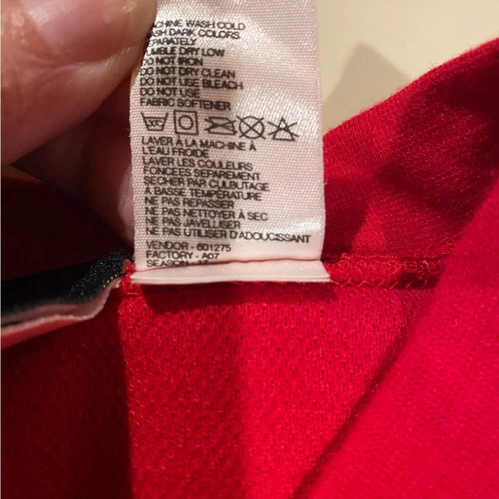 The North Face Shirt Men’s XL Red Short Sleeve Henley